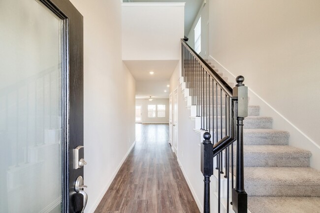 Primary Photo - 209 Caliber Ct