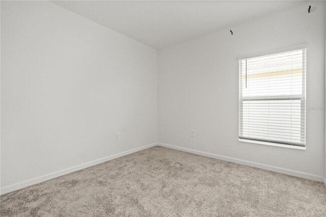 Building Photo - 680 Sand Pne Ln