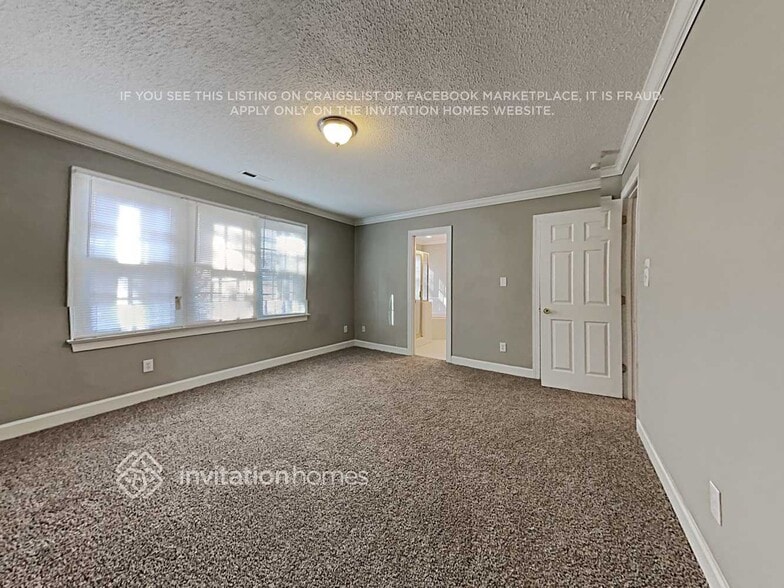 Building Photo - 2025 Muirfield Village Way
