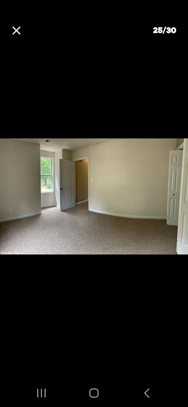 Building Photo - 890 AR-14