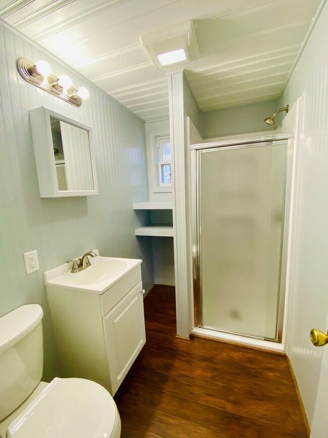 Building Photo - WAITLIST APPLICATIONS ONLY - AVAILABLE NOV...