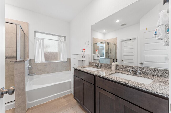 Building Photo - 23026 Undertaken Path