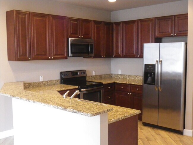 KITCHEN - 2741 1st St