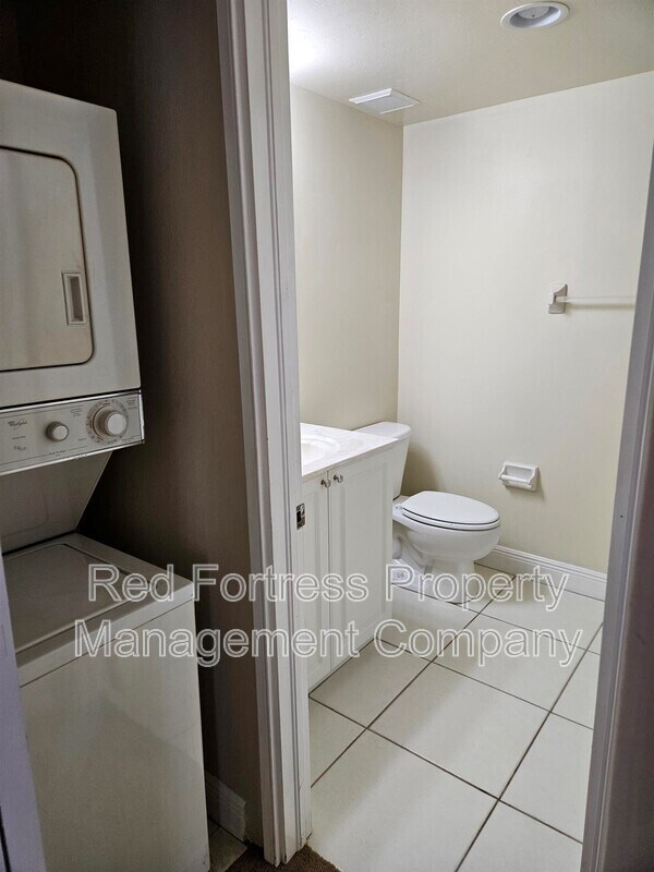 Building Photo - 4167 Castilla Circle