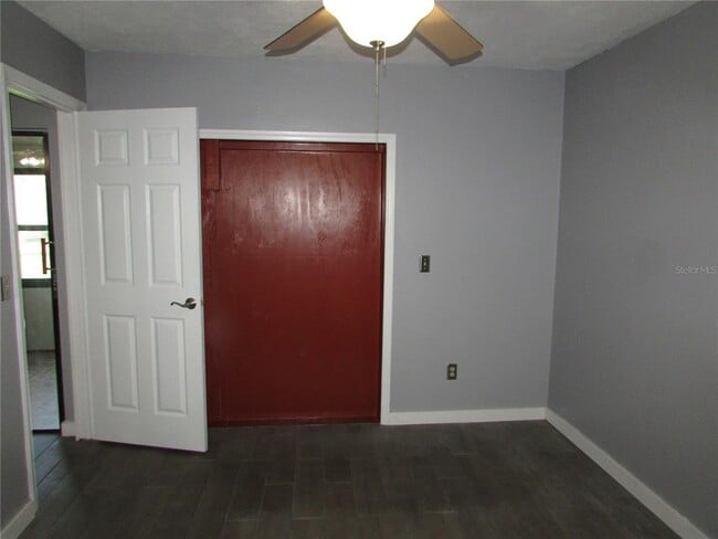 Building Photo - 12715 Raeburn Way