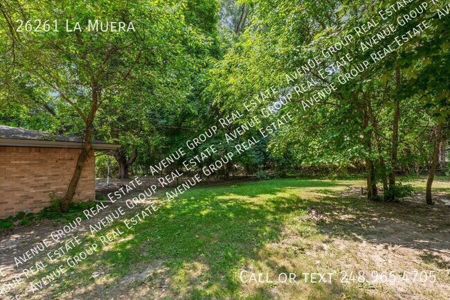 Building Photo - 26261 La Muera St