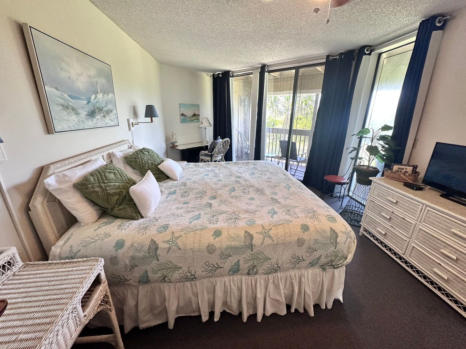 Building Photo - 200 Ocean Hibiscus Dr