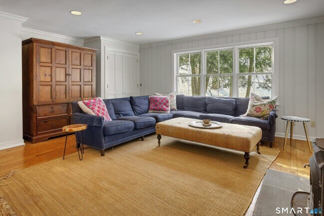 Building Photo - 3 Raiders Ln