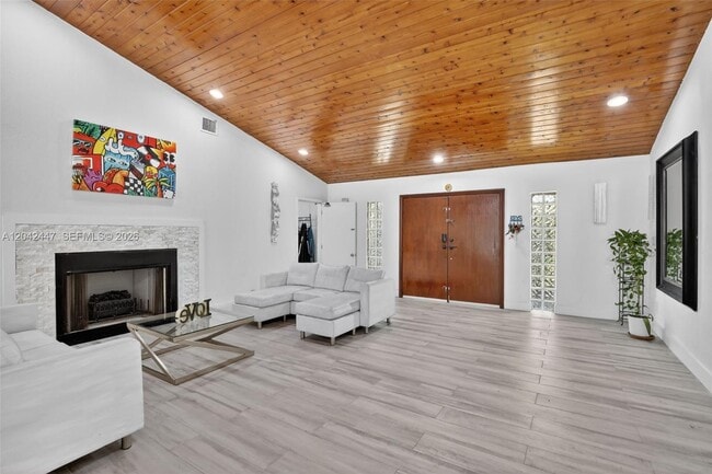 Building Photo - 14401 SW 23rd St