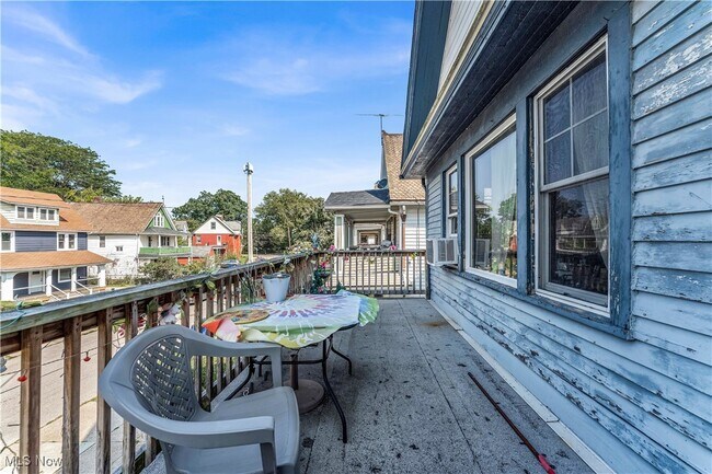 Building Photo - 1909 W 73rd St