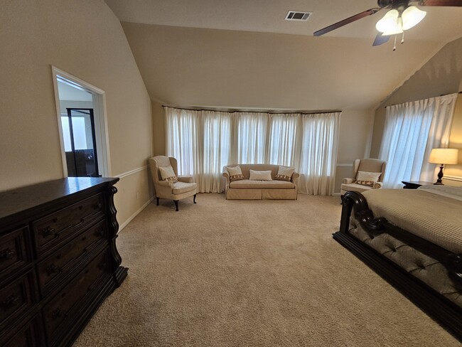 Building Photo - 202 Ermon Ct