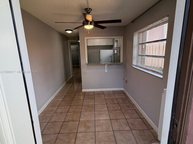 Building Photo - 260 NW 48th Ct