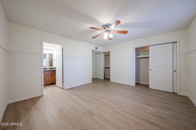 Building Photo - 6539 E Arbor Ave