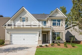 Building Photo - 105 Rockaway Dr S