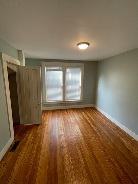 Building Photo - 56 Rumford St