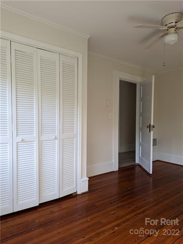 Building Photo - 904 Edgewood Cir