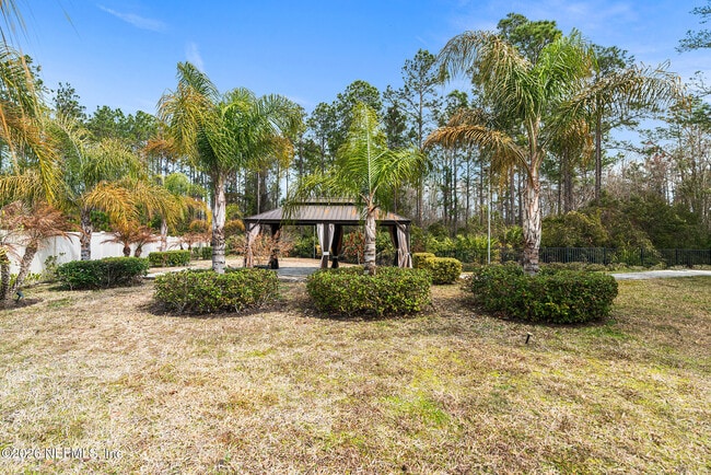 Building Photo - 126 Brasilla Ave