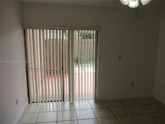 Building Photo - 10832 SW 72nd St