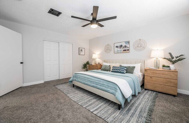 Building Photo - AMERICANA Property Mgmt - Fully furnished ...