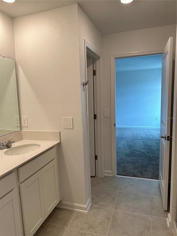 Building Photo - 26277 Feathergrass Cir