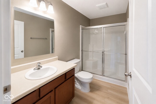 Building Photo - 6245 Emerald Lake Ct