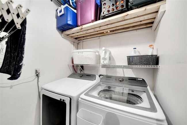 Building Photo - 2138 Timber Ln