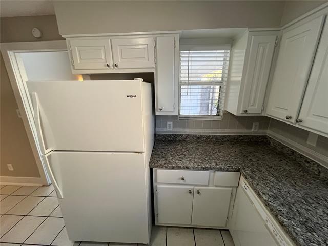 Building Photo - 415 Towne House Ln