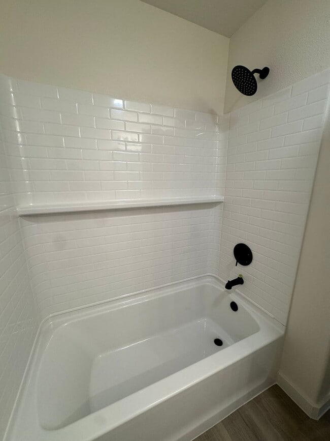 Building Photo - Brand New Construction 3/2/1 in Homestead!!! 1/2 off special  1st month's rent