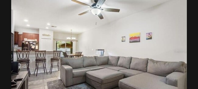 Building Photo - Town House 3/2.5 in Riverview