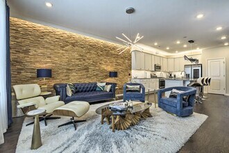 Building Photo - 1210-A