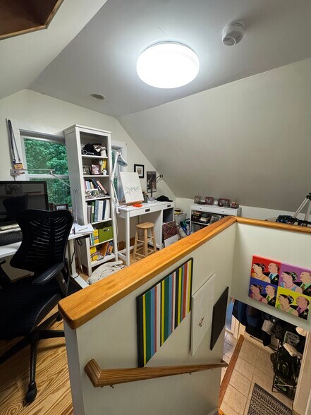 Office Space/ 2nd bedroom - 15 Court St
