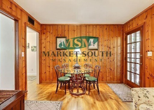 Building Photo - HOME IN KENSINGTON PARK