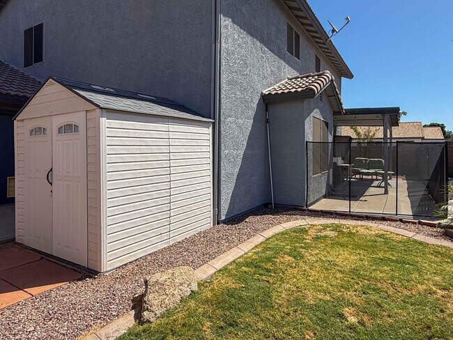 Building Photo - 3103 W Zachary Dr