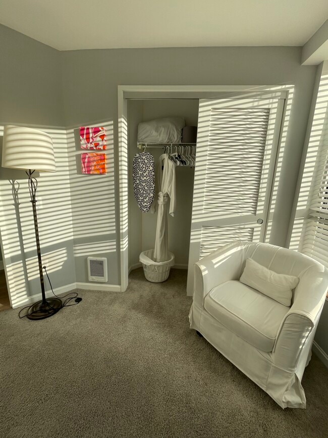 Building Photo - 400 Beale St