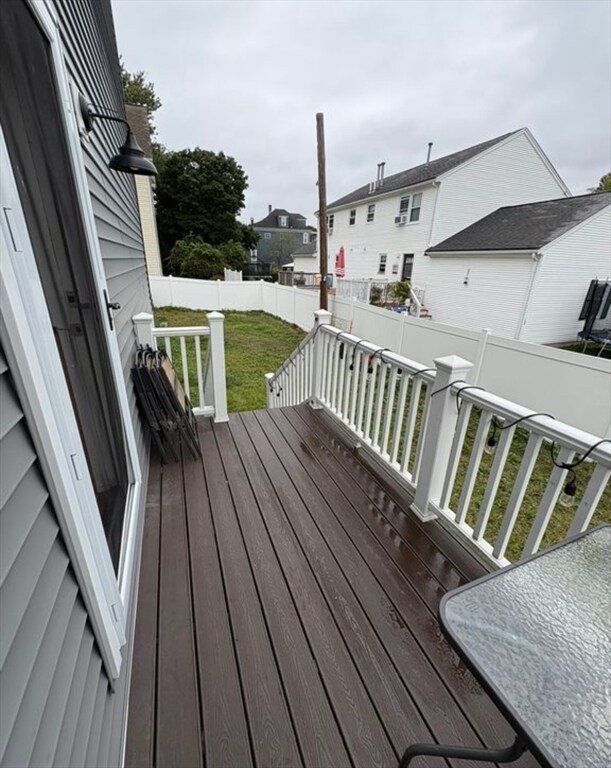 Building Photo - 21 Walnut Ave