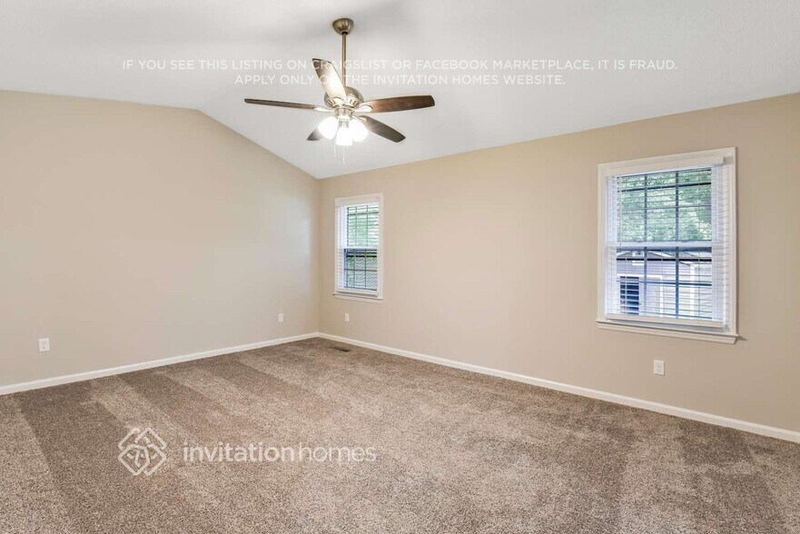 Building Photo - 7311 Canyon Dr