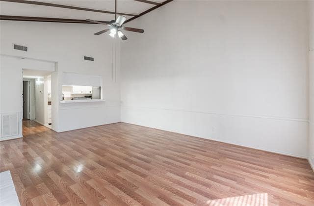 Building Photo - 714 Sceptre Cir