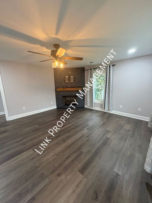 Building Photo - 8233 Harrison Bay Rd