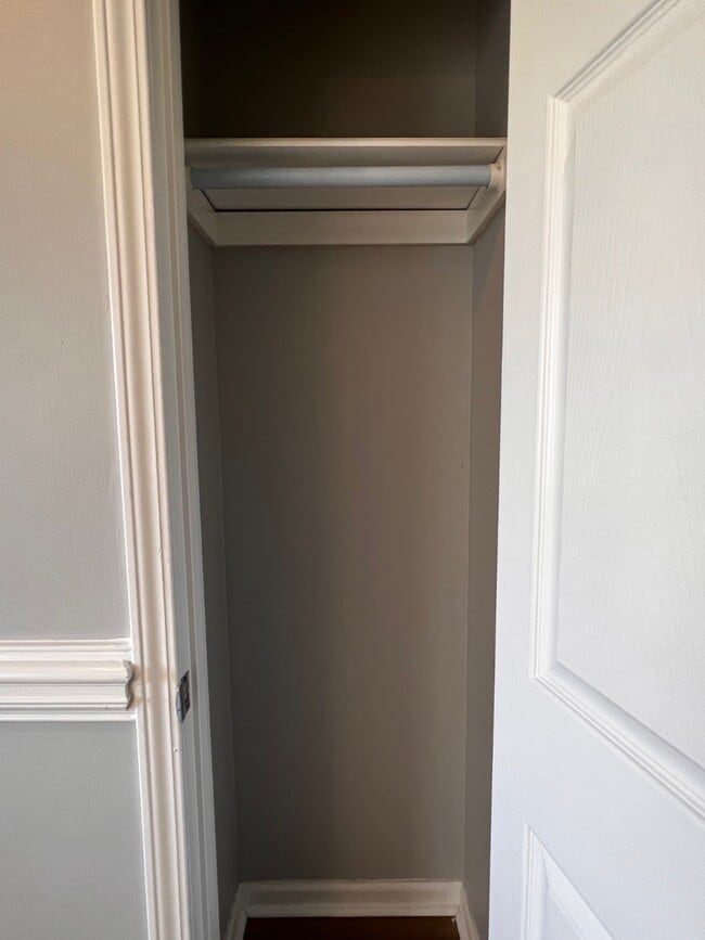 Building Photo - 92 Jackson Ave NE