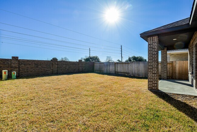 Building Photo - 5714 Tabula Rasa Dr