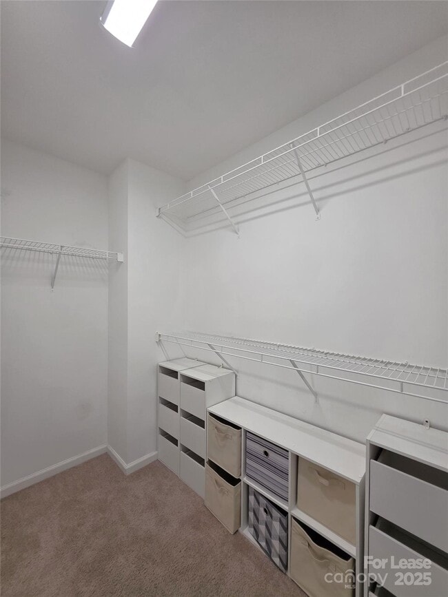 Building Photo - 2107 Lennoxshire Square Ct