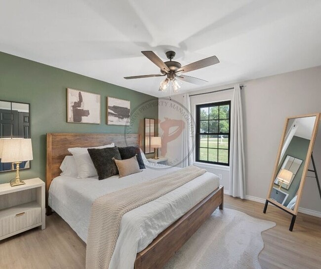 Building Photo - 1190 Greenwood Ln