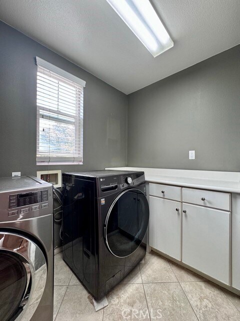 Building Photo - 35889 Wolverine Ln