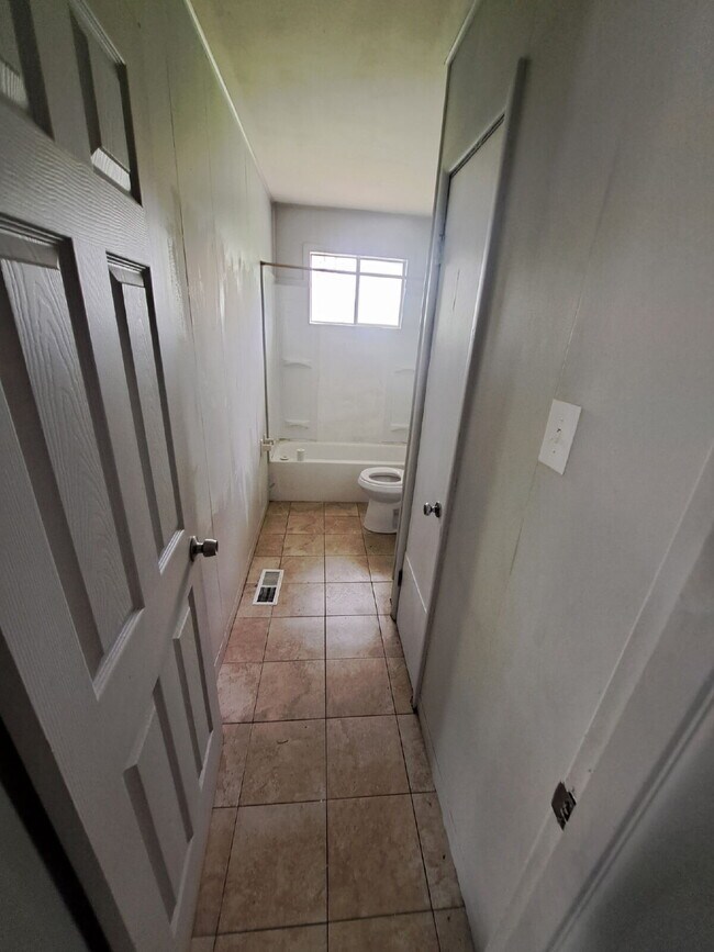Building Photo - "3-Bedroom Oasis in Cahokia Heights – Cozy...