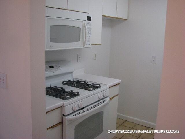 Building Photo - 617 VFW Parkway