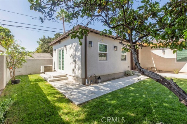 Building Photo - 641 E Grinnell Dr