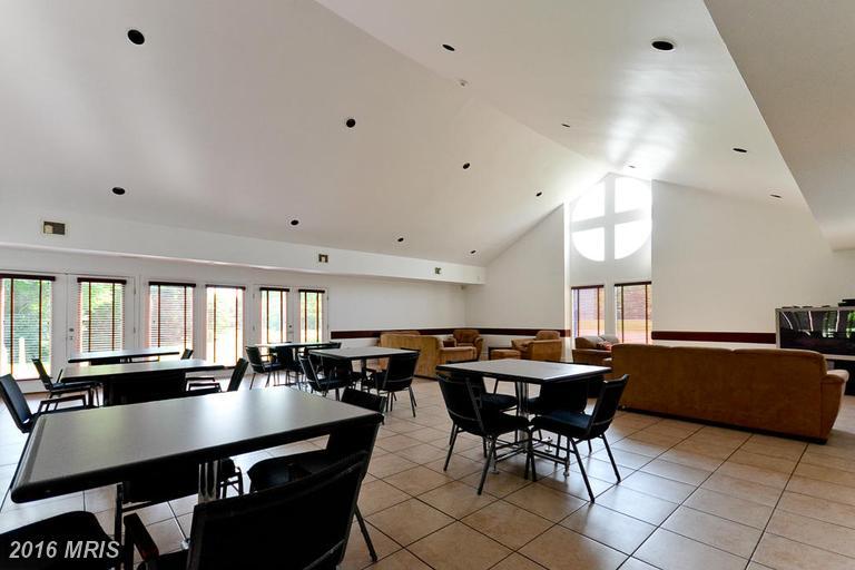 Building Photo - 10911 Postern Ct