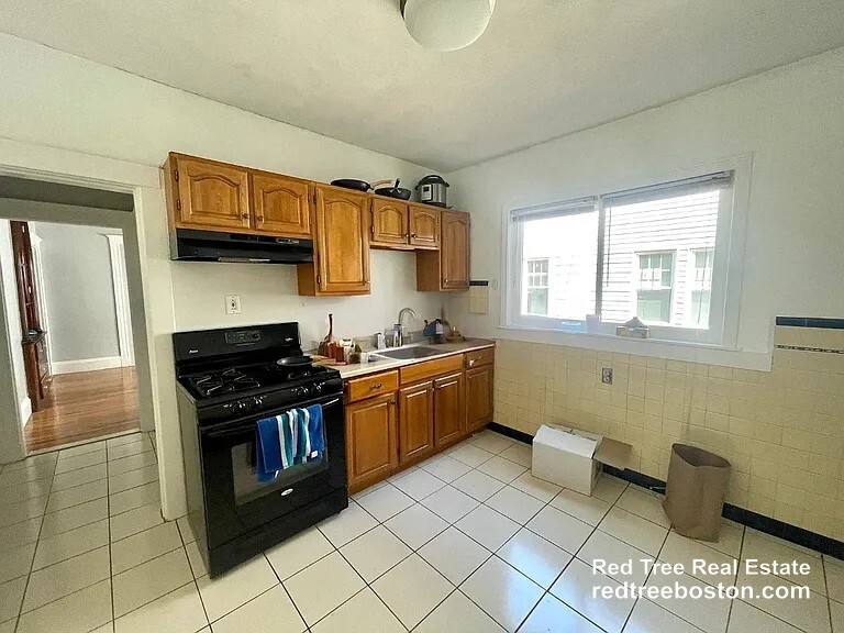 Building Photo - 38 George St