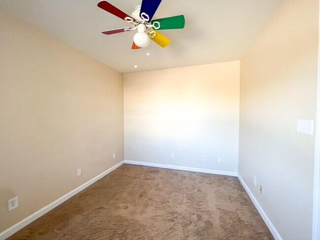 Building Photo - A Beautiful 2 Bedroom Home with Office and 2 Bonus Room