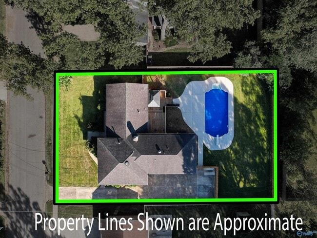 Building Photo - 826 Eldorado Ave SE